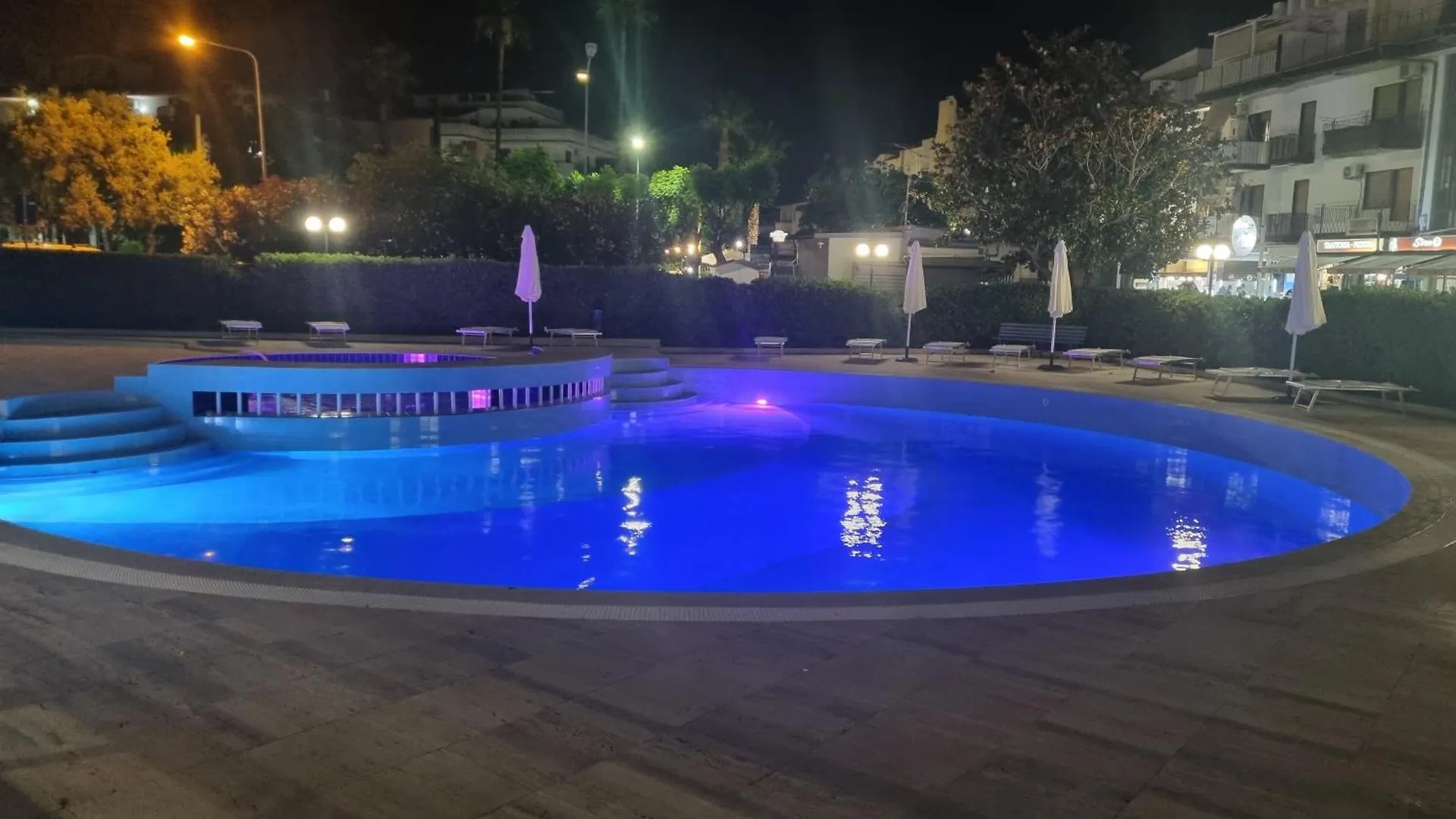 Recanati Seaside Apartment Giardini Naxos