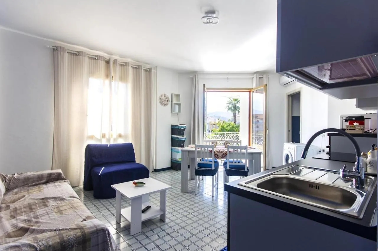 Recanati Seaside Apartment Giardini Naxos 0*,